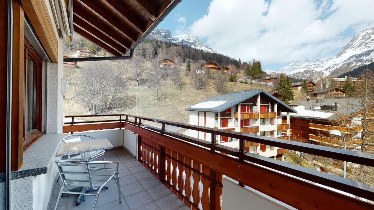 Gonenstein Residence In Leukerbad, Entire Apartment/Studio With Balcony Exterior foto